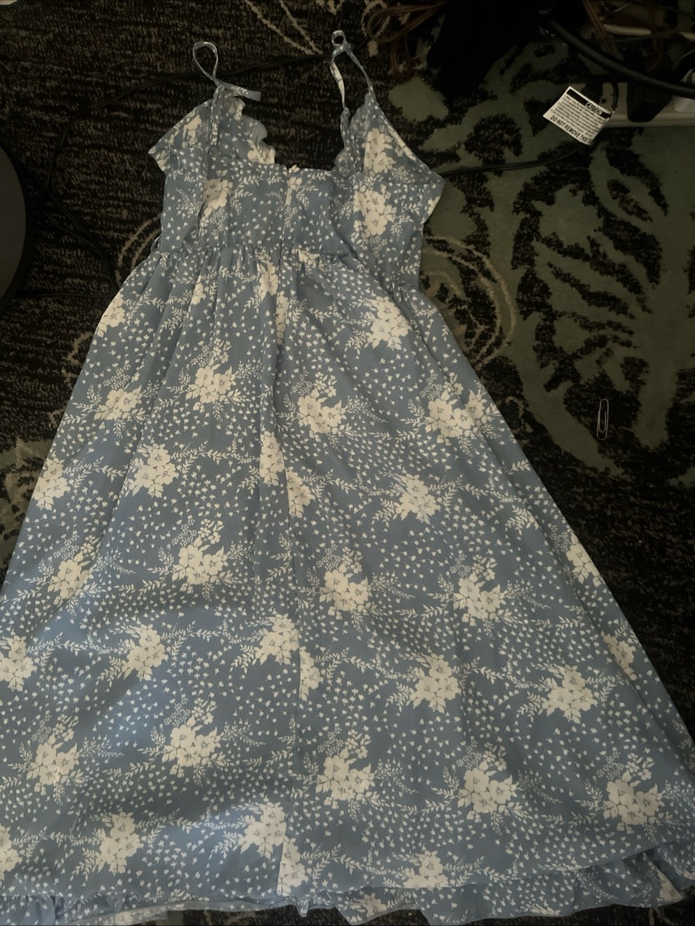 Light Blue Floral Maxi dress size s. Dress is 47 inches long w/adjustable straps - Picture 5 of 5